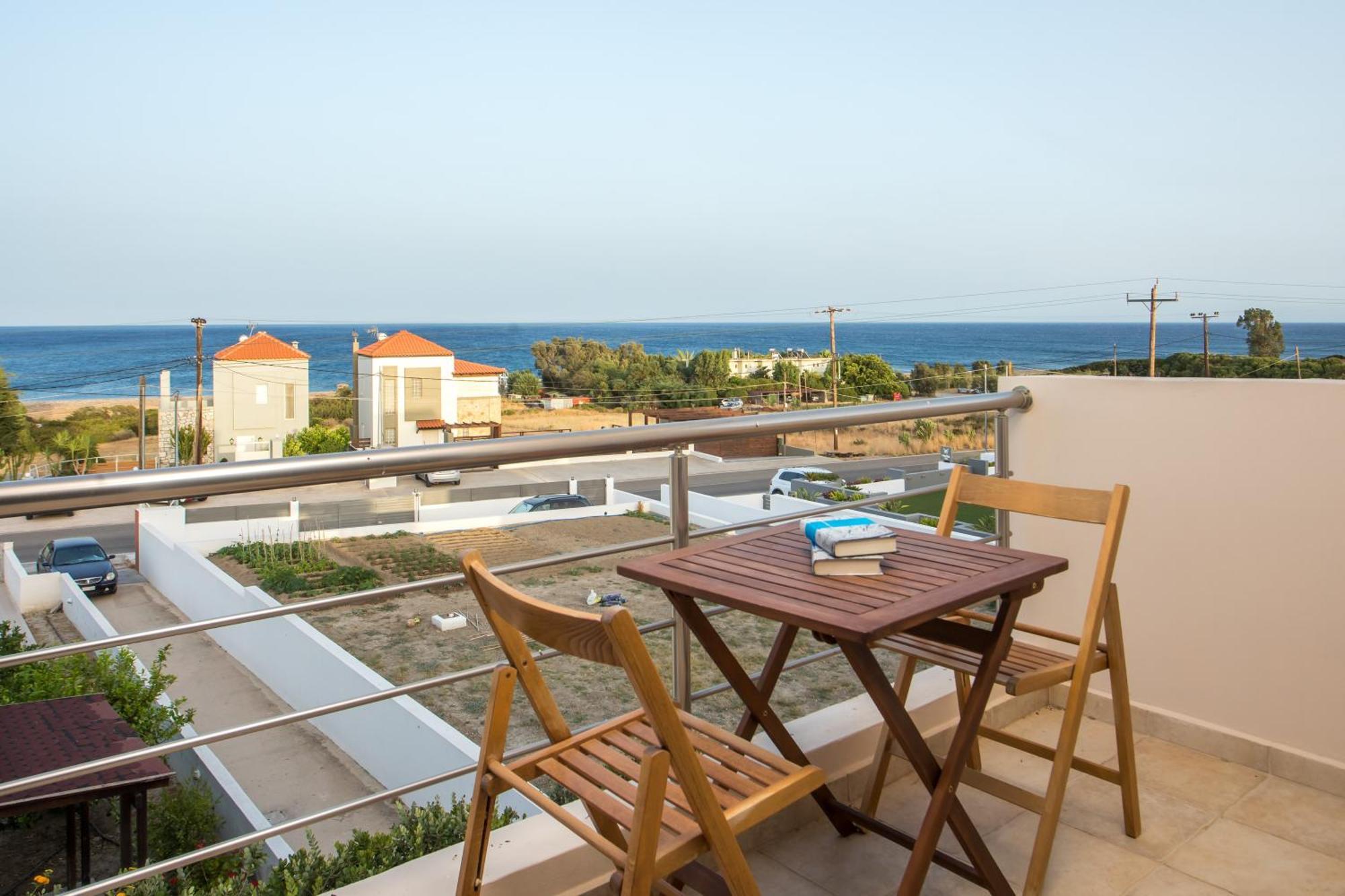 Verona Pool Villa Лакханія Екстер'єр фото